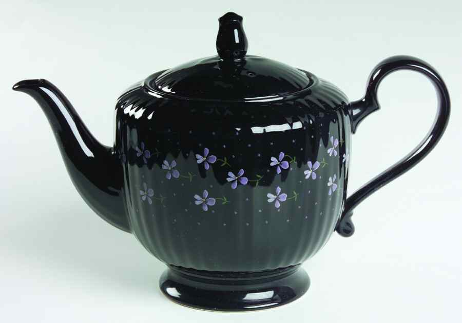Nightshades Teapot & Lid by Mikasa-1