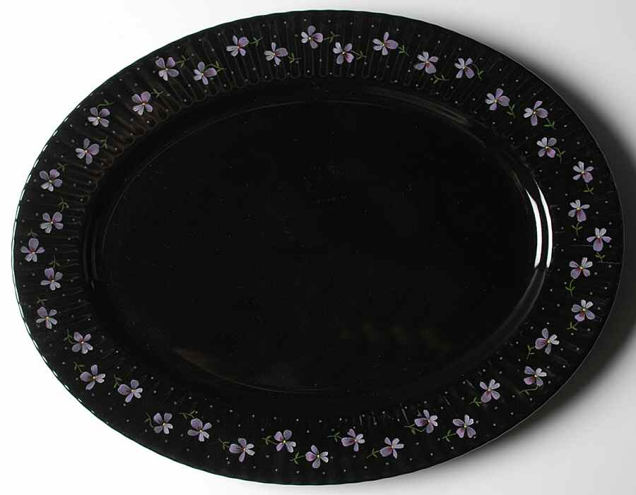 Nightshades 14" Oval Serving Platter by Mikasa-1