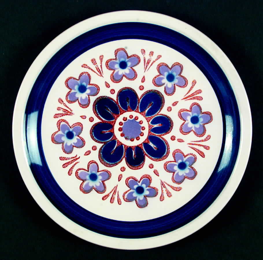 Nightfall Dinner Plate by Mikasa-1
