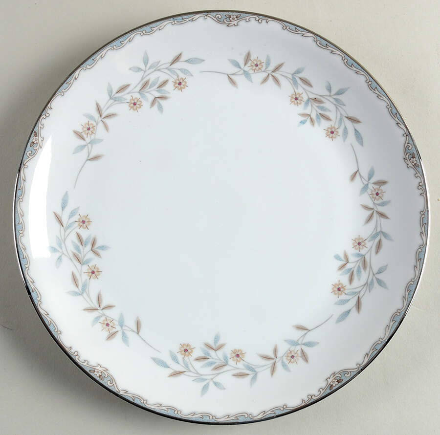 Nina 12" Chop Plate (Round Platter) by Mikasa-1
