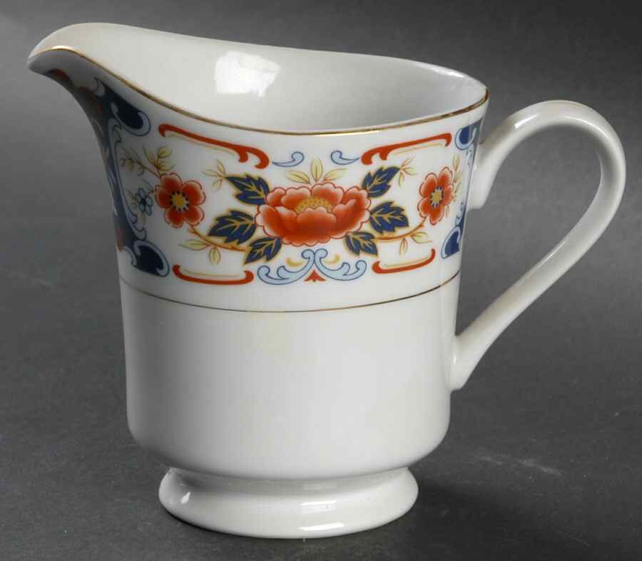 Noblesse Creamer by Mikasa-1