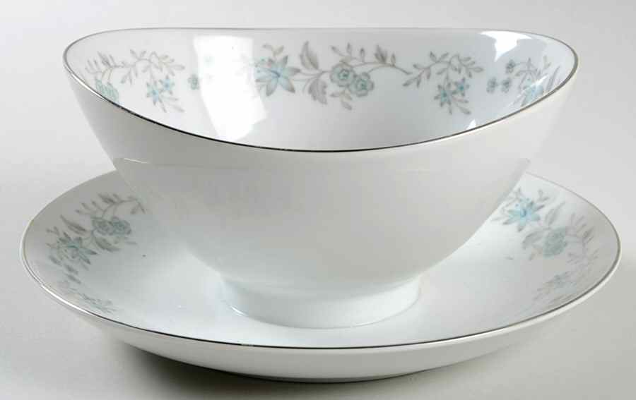Nocturne Gravy Boat with Attached Underplate by Mikasa-1