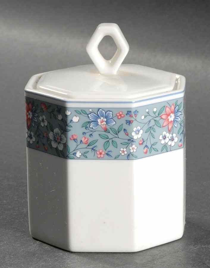 Nob Hill Sugar Bowl & Lid by Mikasa-1