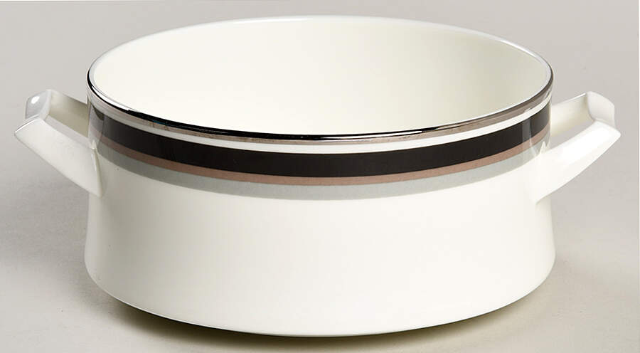 Noir Round Gravy Boat by Mikasa-1