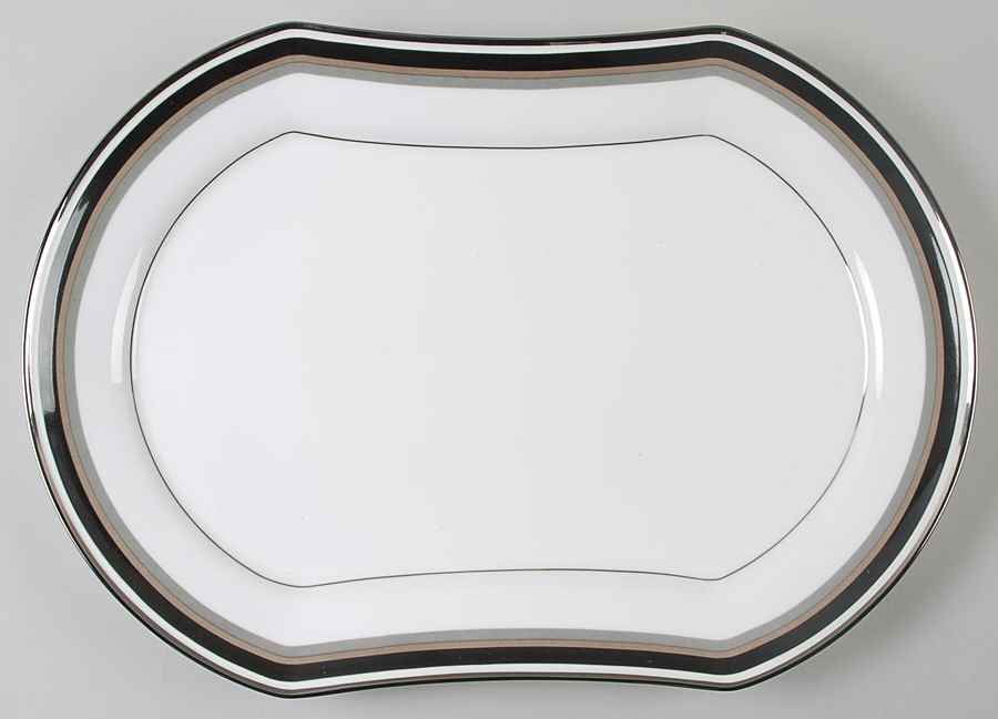 Noir 16" Oval Serving Platter by Mikasa-1
