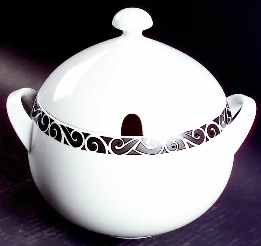 Noir Tureen &  Lid by Mikasa-1