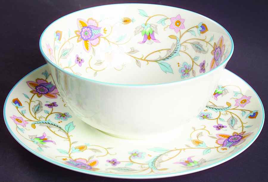 Nosegay Gravy Boat with Attached Underplate by Mikasa-1