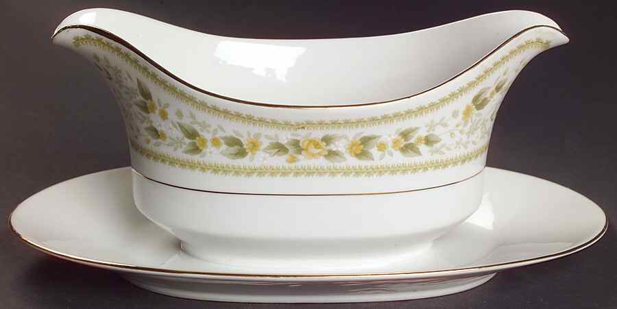 Oakdale Gravy Boat with Attached Underplate by Mikasa-1