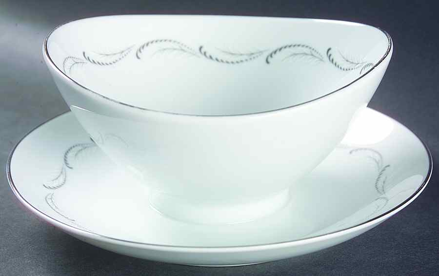 Odette Gravy Boat with Attached Underplate by Mikasa-1