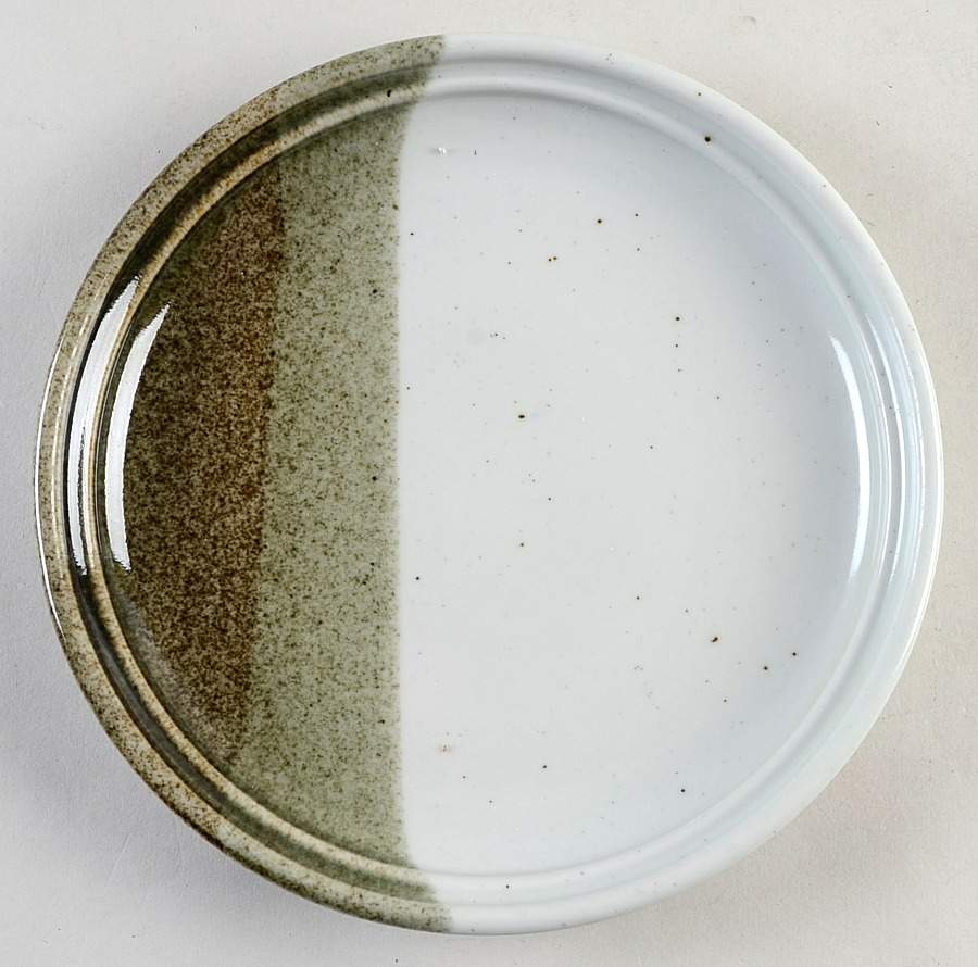 Off Hand Salad Plate by Mikasa-1