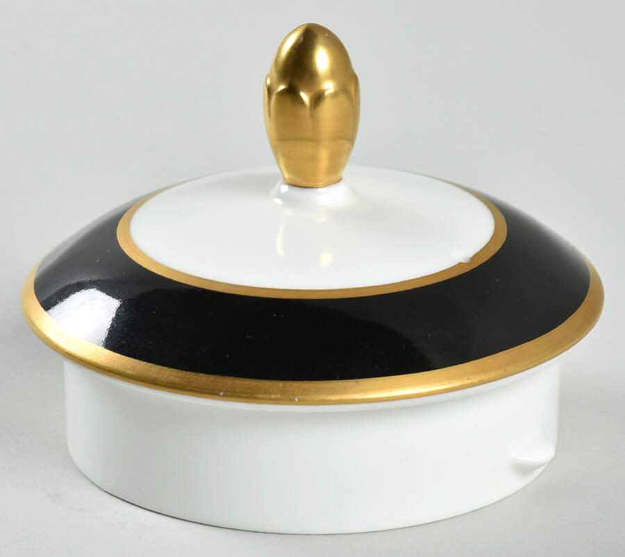 Onyx Lid for Coffee Pot by Mikasa-1