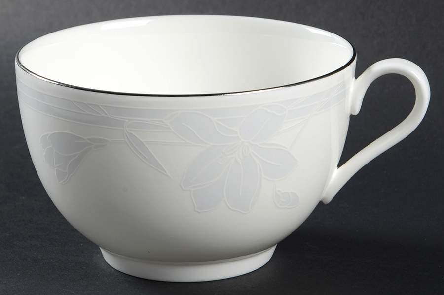 Ovation White Bon Jour Cup by Mikasa-1
