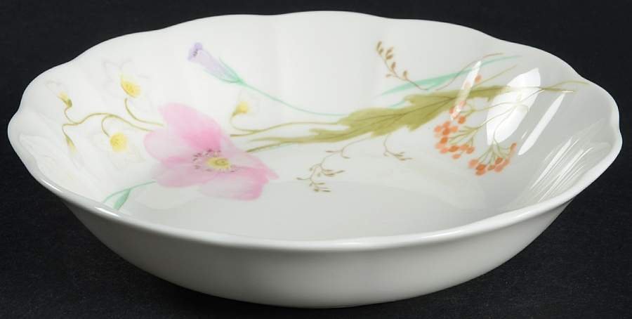 Pastel Bouquet Fruit/Dessert (Sauce) Bowl by Mikasa-1