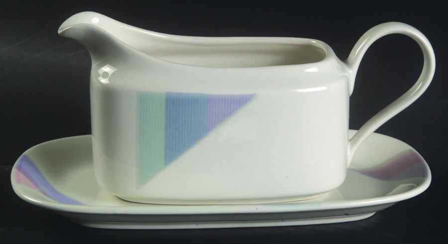 Par Four Gravy Boat & Underplate (Relish/Butter) by Mikasa-1