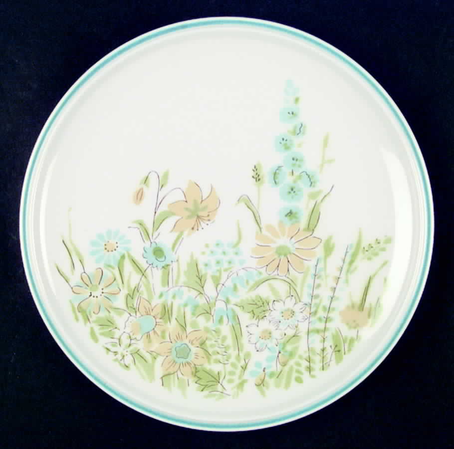 Pagentry Dinner Plate by Mikasa-1