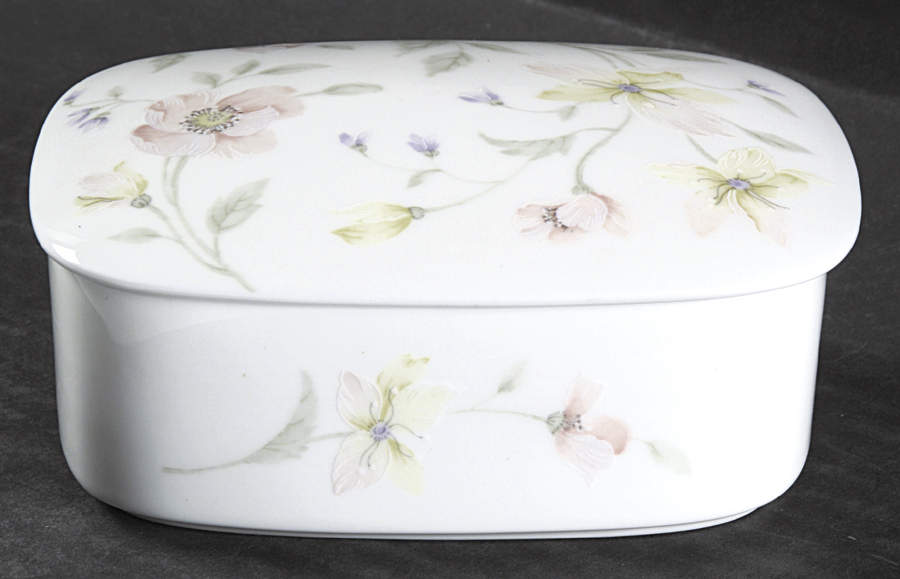 Pastel Garden Oblong Box & Lid by Mikasa-1