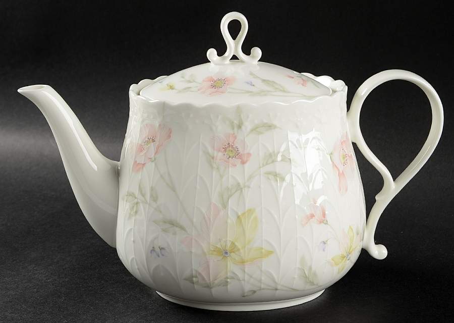 Pastel Garden Teapot & Lid by Mikasa-1