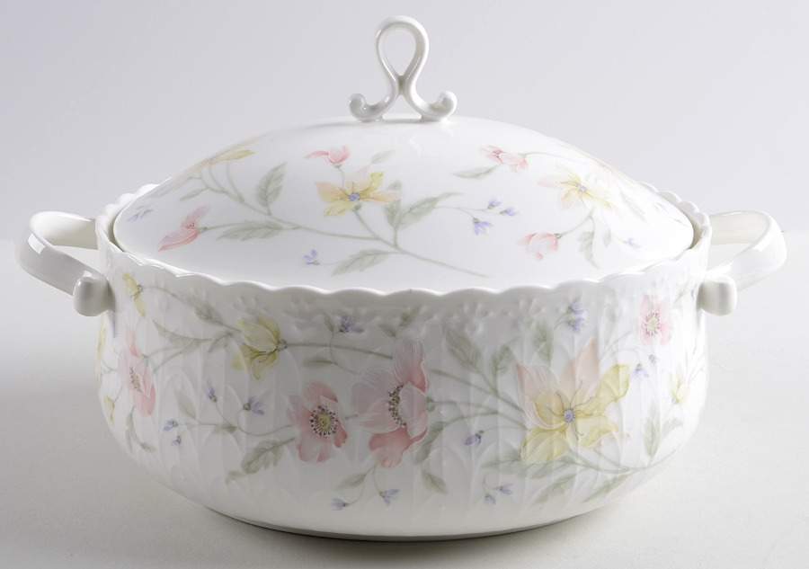 Pastel Garden Oval Covered Vegetable by Mikasa-1