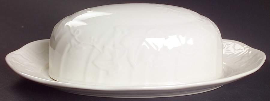 Parisian Ivy 1/4 Lb Covered Butter by Mikasa-1