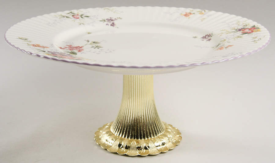 Park Lane Cake Stand with 4"-5" Metal Pedestal  Hc by Mikasa-1