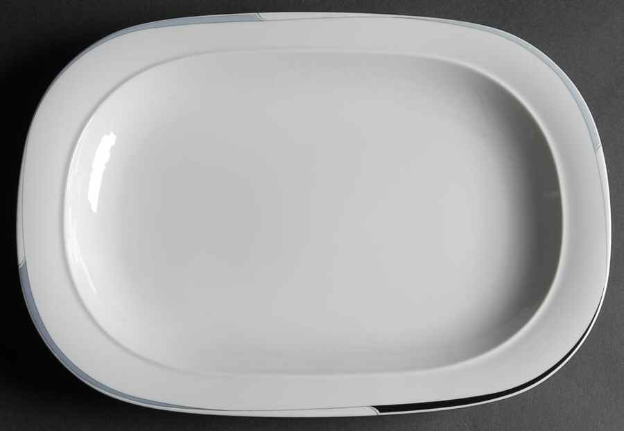 Palomar 14" Oval Serving Platter by Mikasa-1