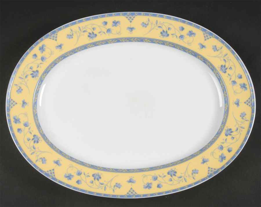 Parisienne 14" Oval Serving Platter by Mikasa-1