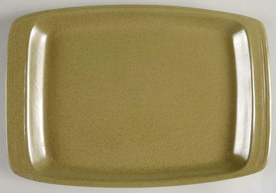 Painted Sands Moss Green 14" Oval Serving Platter by Mikasa-1