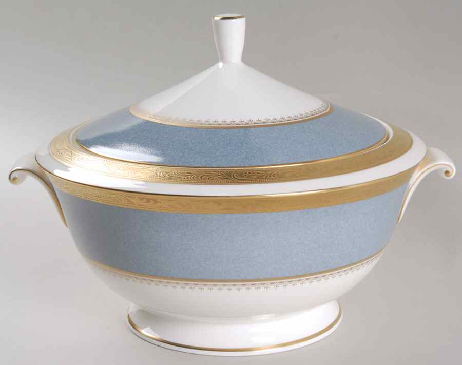 Palatial Sky Round Covered Vegetable by Mikasa-1