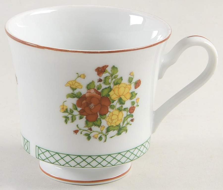 Pavillion Footed Cup by Mikasa-1