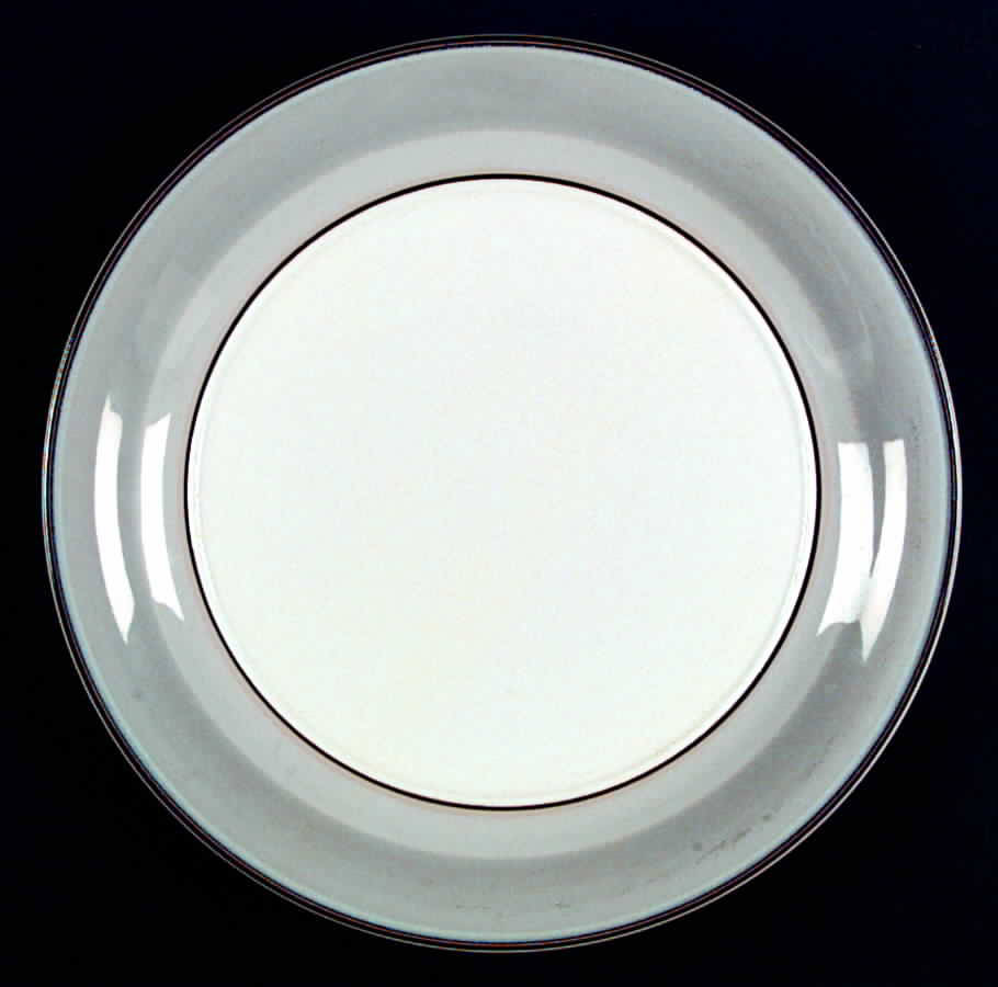 Pearl Dinner Plate by Mikasa-1