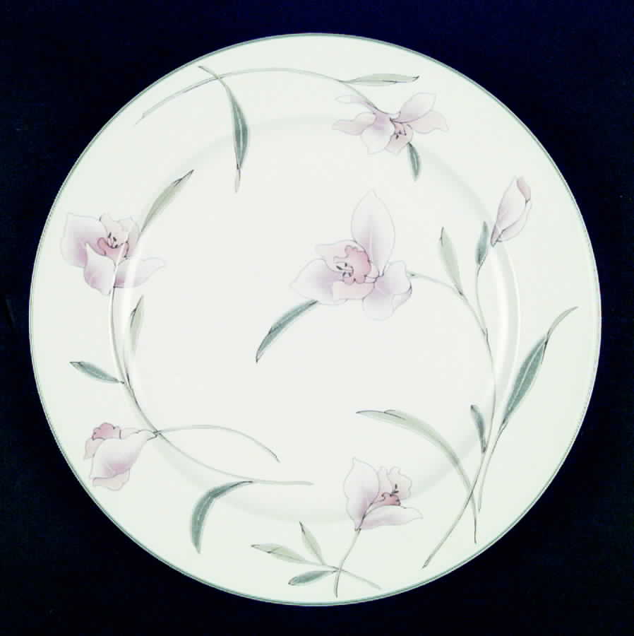 Peach Blooms Dinner Plate by Mikasa-1