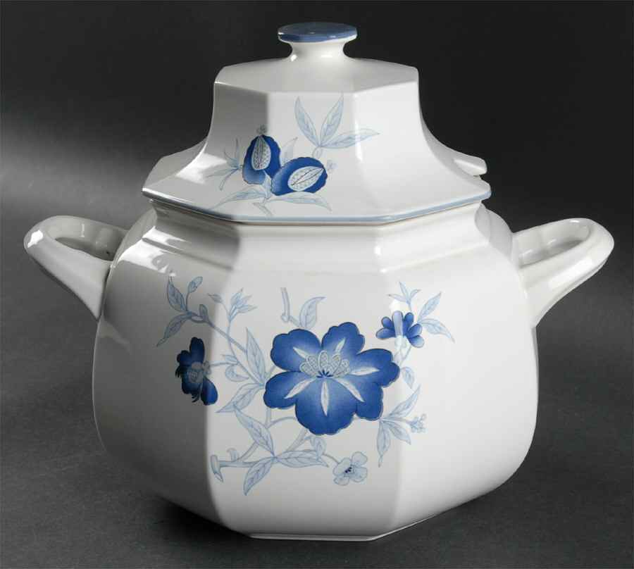 Persian Blue Tureen &  Lid by Mikasa-1
