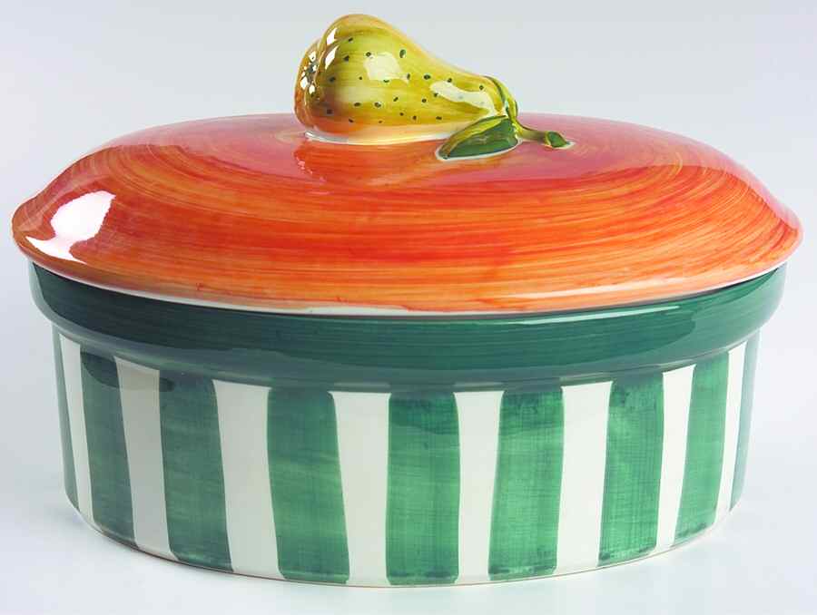 Pear Finale 2.5 Quart Oval Covered Casserole by Mikasa-1