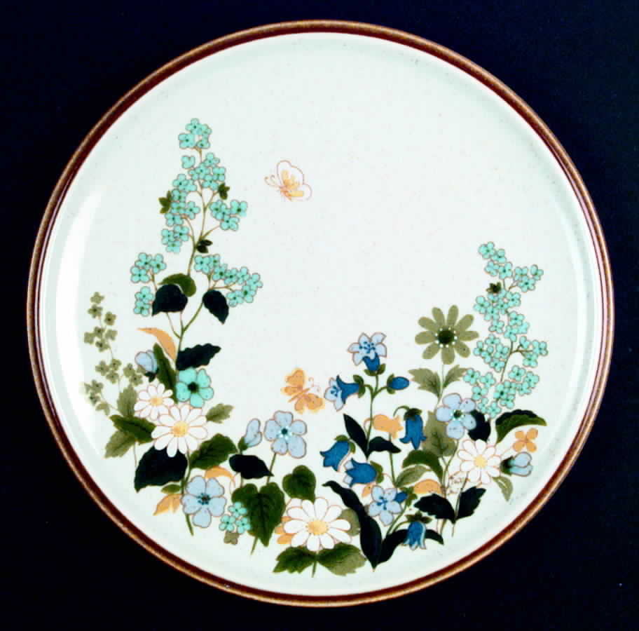 Petit Fleur Dinner Plate by Mikasa-1