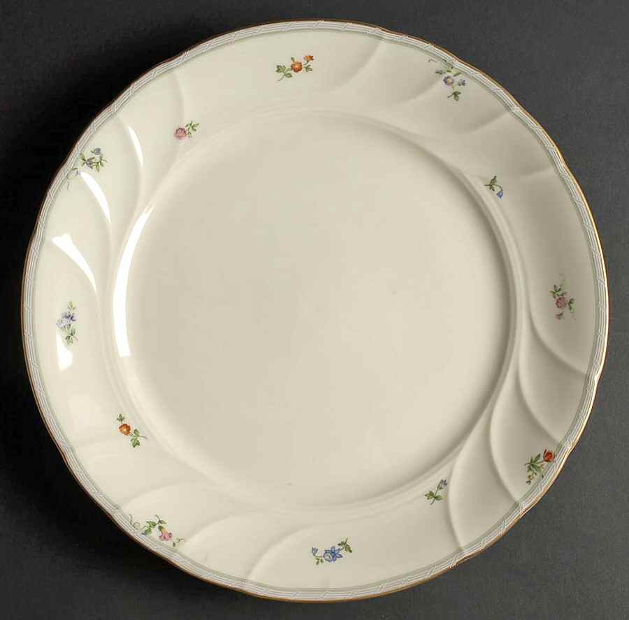 Petit Fleur 12" Chop Plate (Round Platter) by Mikasa-1