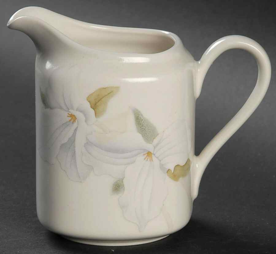Perfect Pair Creamer by Mikasa-1