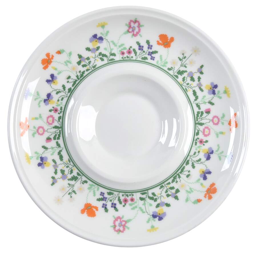 Petit Point Saucer by Mikasa-1