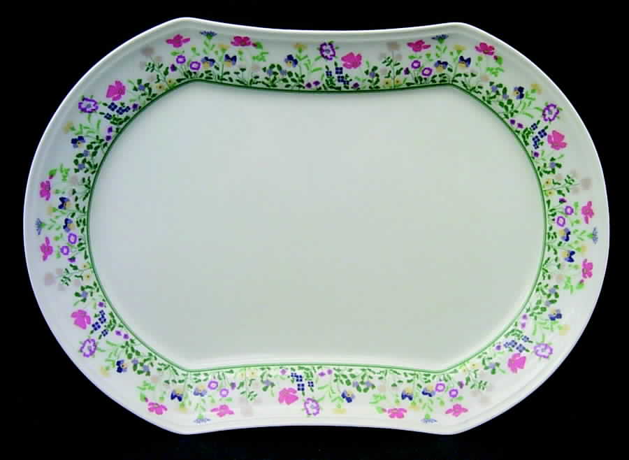 Petit Point 14" Oval Serving Platter by Mikasa-1