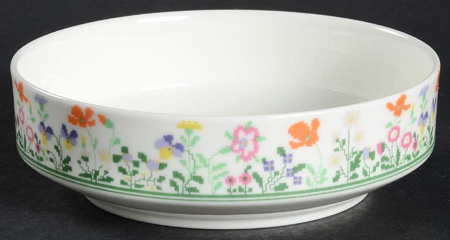 Petit Point Fruit/Dessert (Sauce) Bowl by Mikasa-1