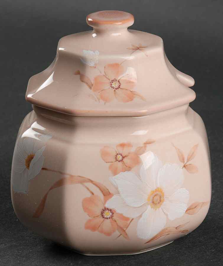 Petal Puff Sugar Bowl & Lid by Mikasa-1