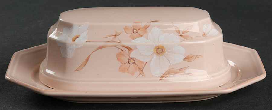 Petal Puff 1/4 Lb Covered Butter by Mikasa-1