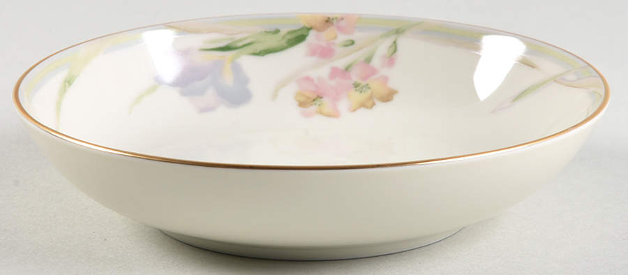 Perfection Fruit/Dessert (Sauce) Bowl by Mikasa-1