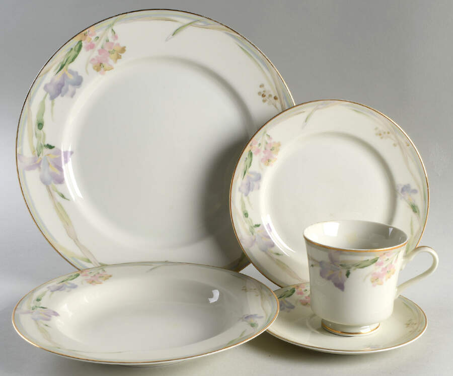 Perfection 5 Piece Place Setting by Mikasa-1