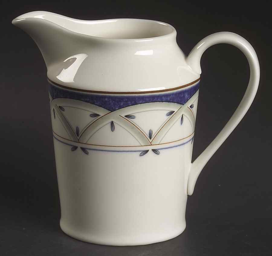 Peach Royale Creamer by Mikasa-1