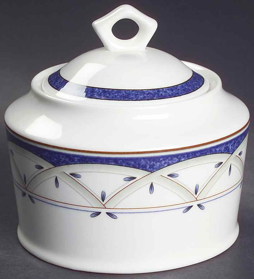 Peach Royale Sugar Bowl & Lid by Mikasa-1