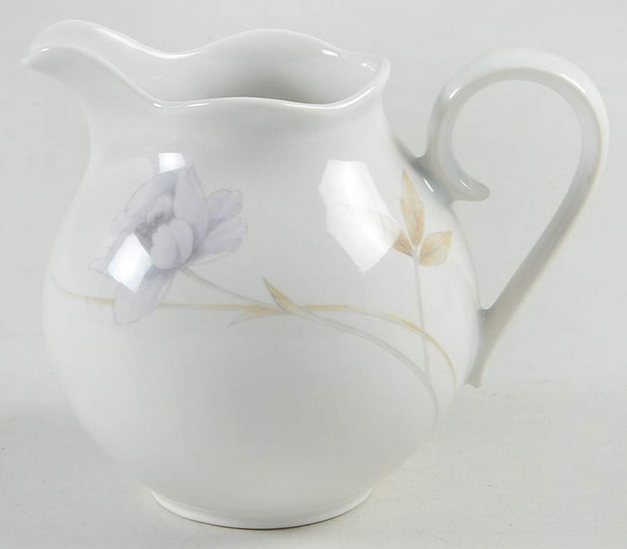 Peony Splendor Creamer by Mikasa-1