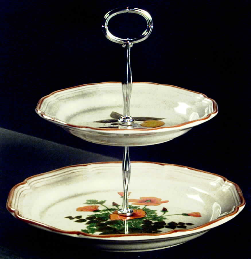 Petunias 6 5/8"-10"  2 Tiered Serving Tray (Dp, Sp) HC by Mikasa-1