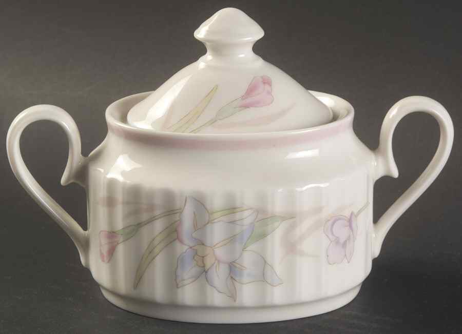 Pink Melody Sugar Bowl & Lid by Mikasa-1