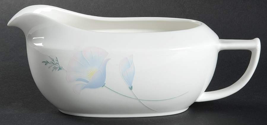 Pizzazz Gravy Boat by Mikasa-1
