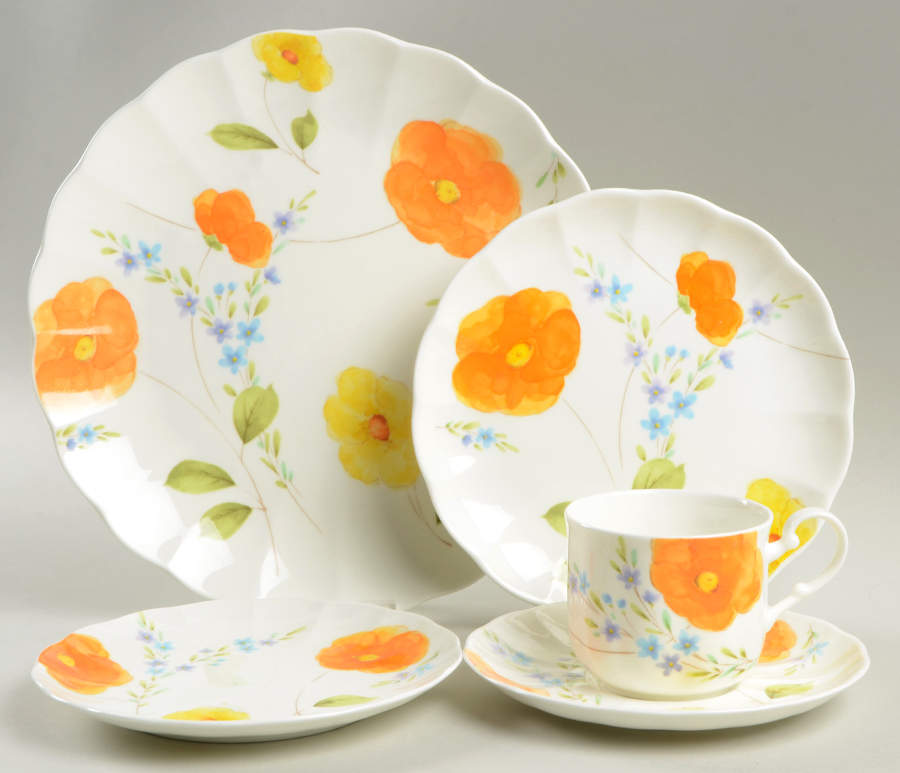 Poppy Love 5 Piece Place Setting by Mikasa-1
